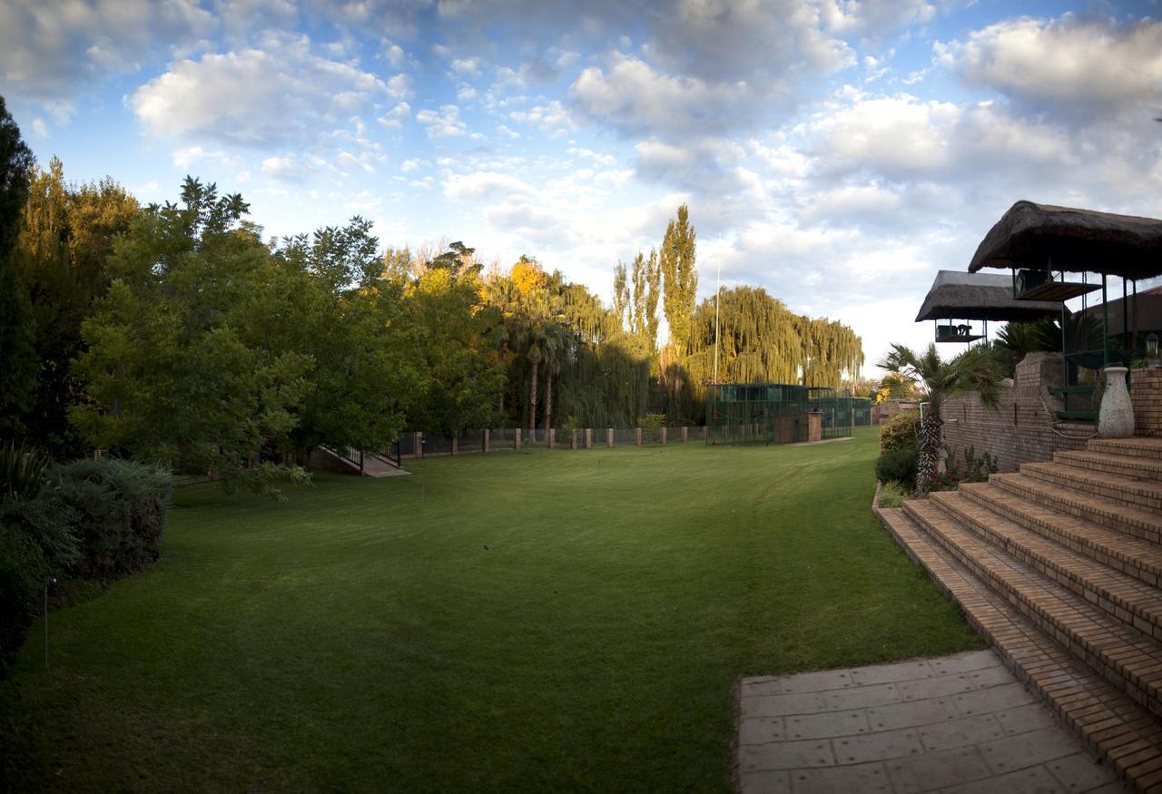 Leach Lodge Куруман Екстериор снимка