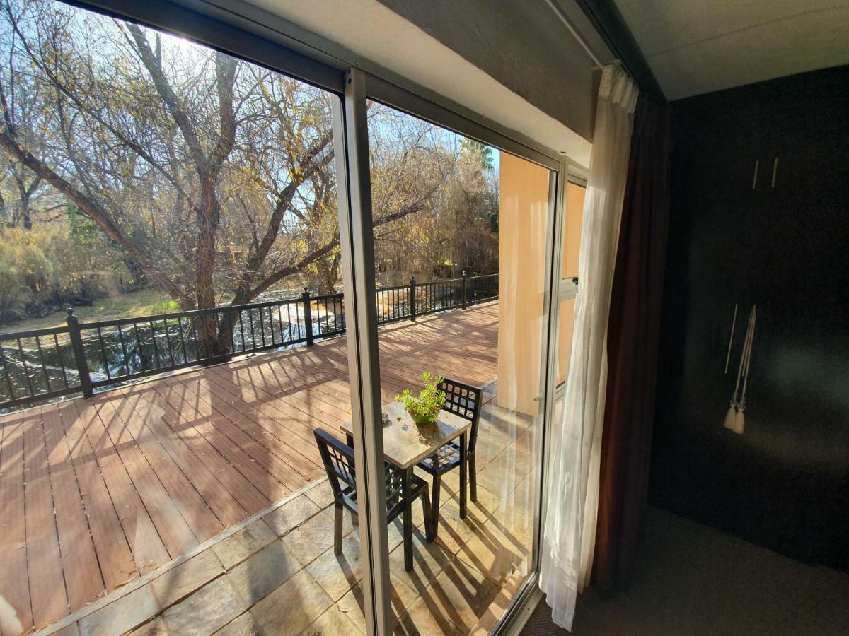 Leach Lodge Куруман Екстериор снимка