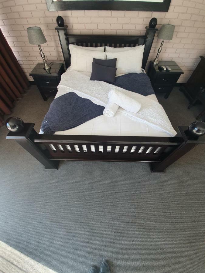 Leach Lodge Куруман Екстериор снимка