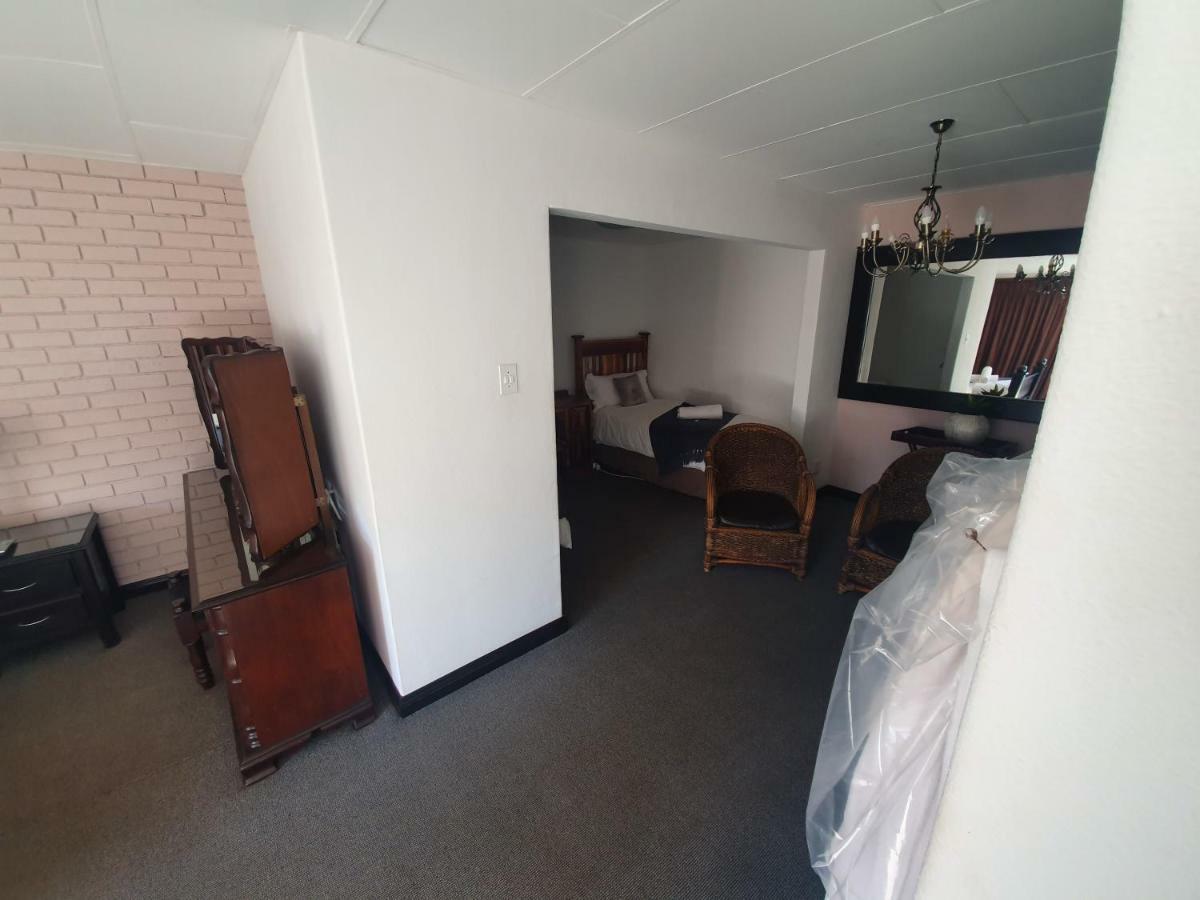 Leach Lodge Куруман Екстериор снимка