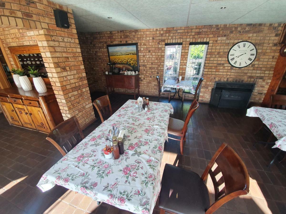 Leach Lodge Куруман Екстериор снимка